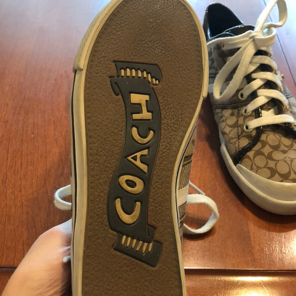 Coach shoes - Picture 3 of 5